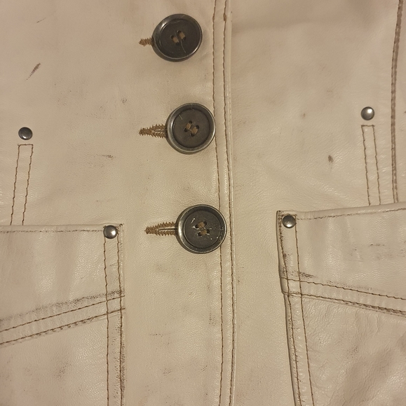 Danier Distressed Leather Jacket Limited Edition in Off-white XS - Picture 10 of 10